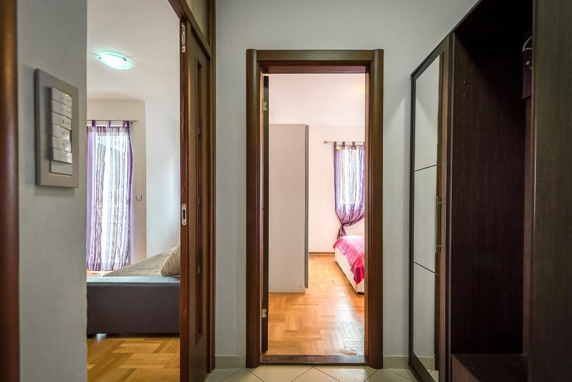 Apartments Montreal Budva Bagian luar foto